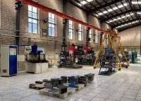 سالن قالب سازی و تجهیزات مورد استفاده از آن